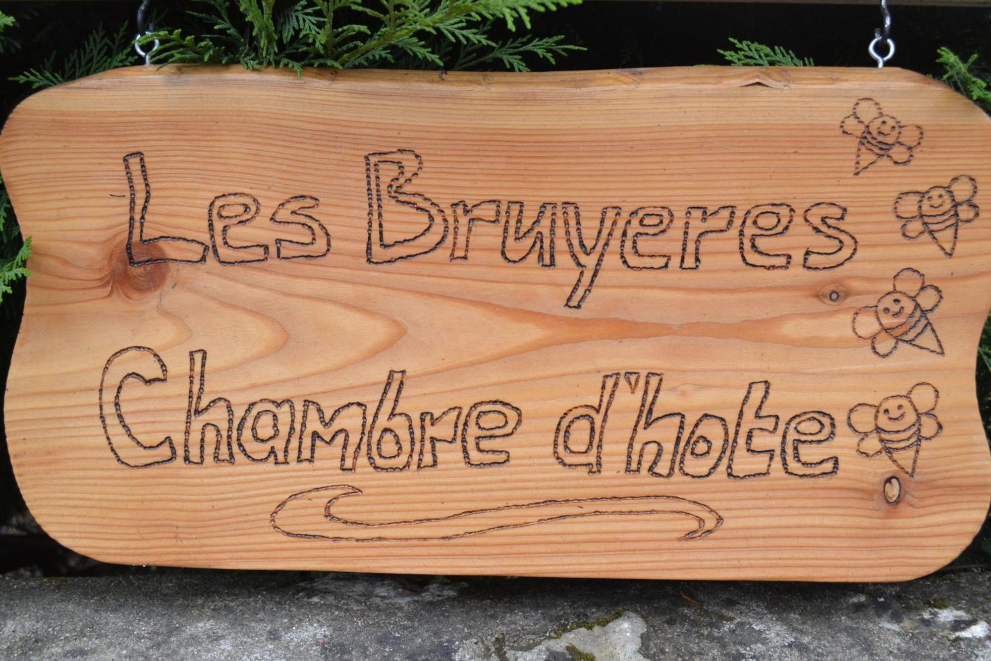 Montbron Les Bruyeres B&B 2 מראה חיצוני תמונה